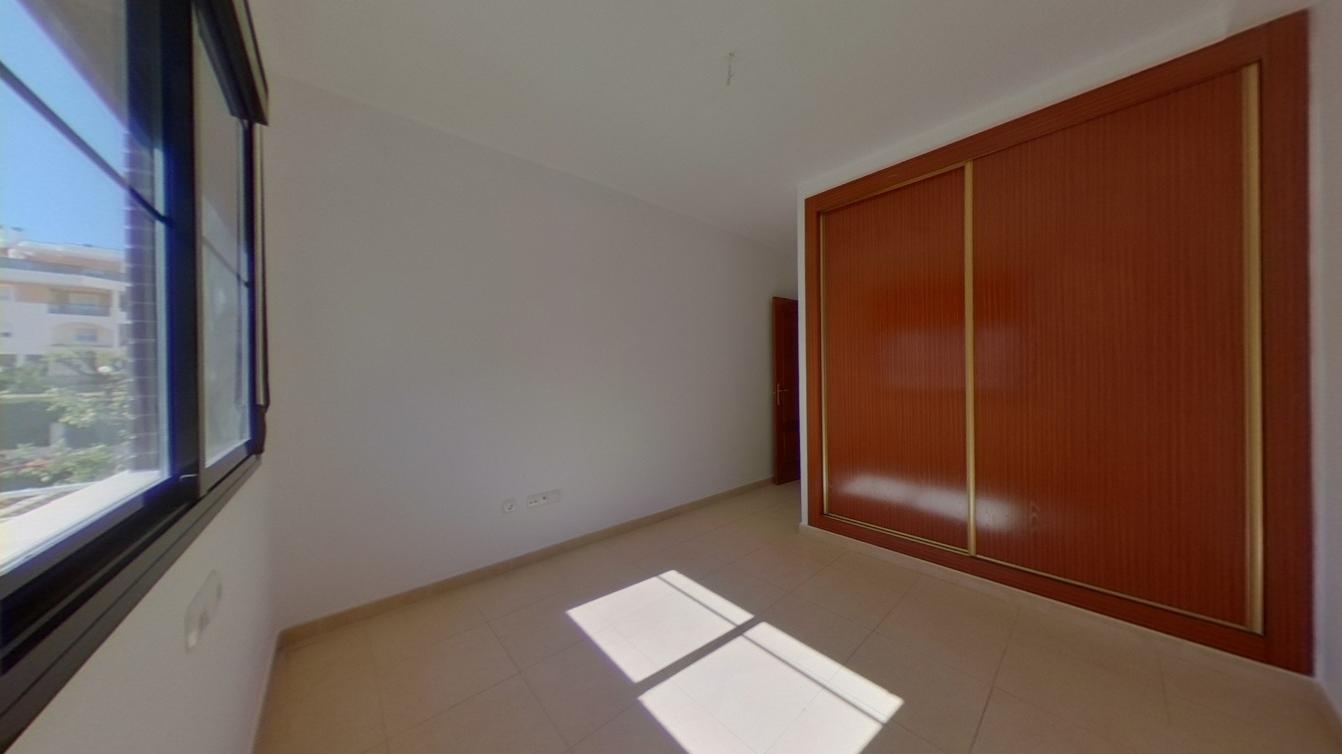 CHALET ADOSADO ALQUILADA CON SEGURO DE IMPAGO — Foto 12
