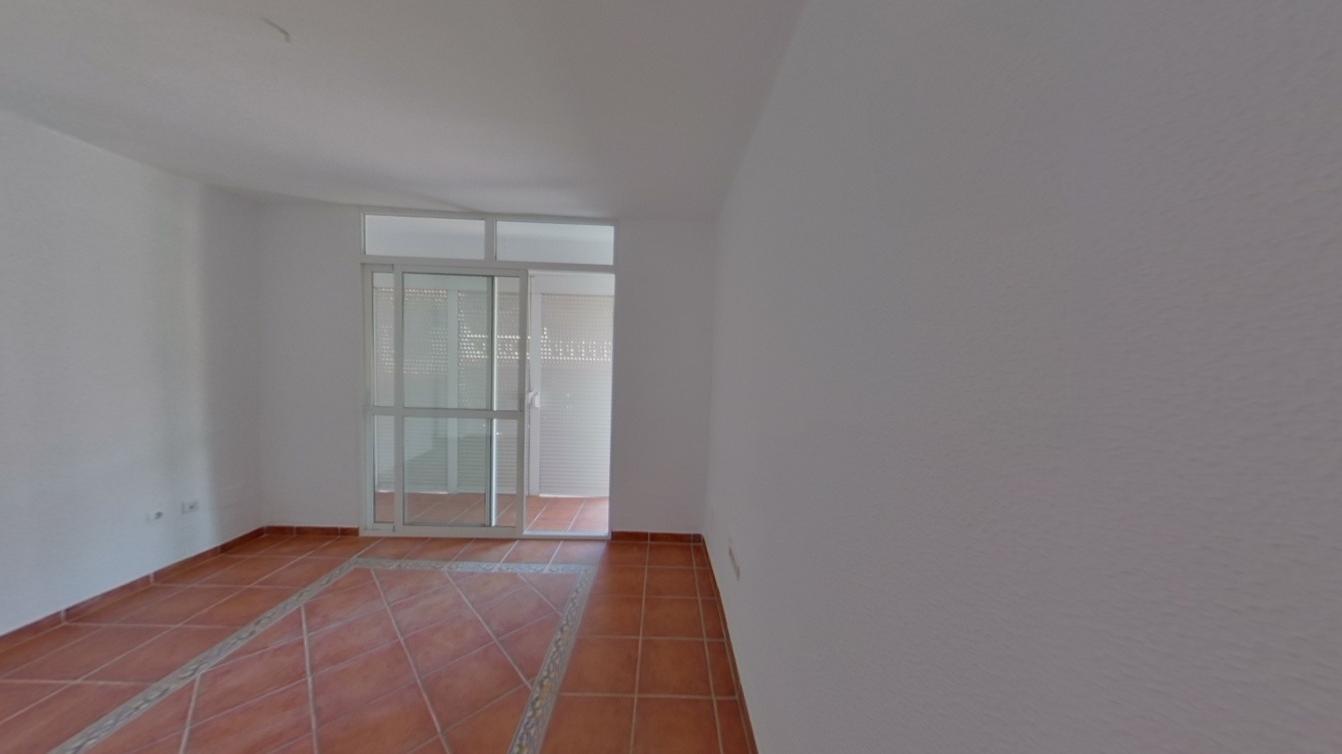 VIVIENDA ALQUILADA CON SEGURO DE IMPAGO EN PUERTO DE LA TORRE — Foto 3