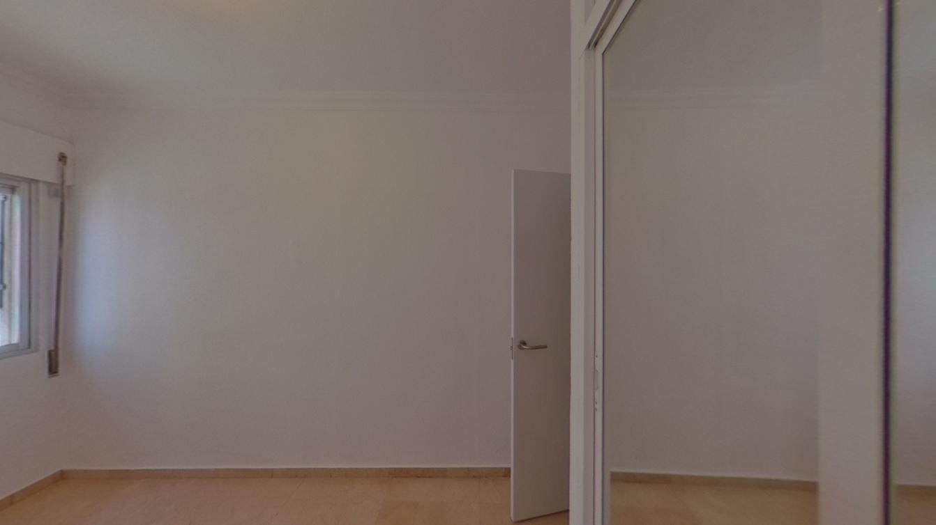 VIVIENDA ALQUILADA EN CIUDAD JARDÍN CON SEGURO DE IMPAGO — Foto 24