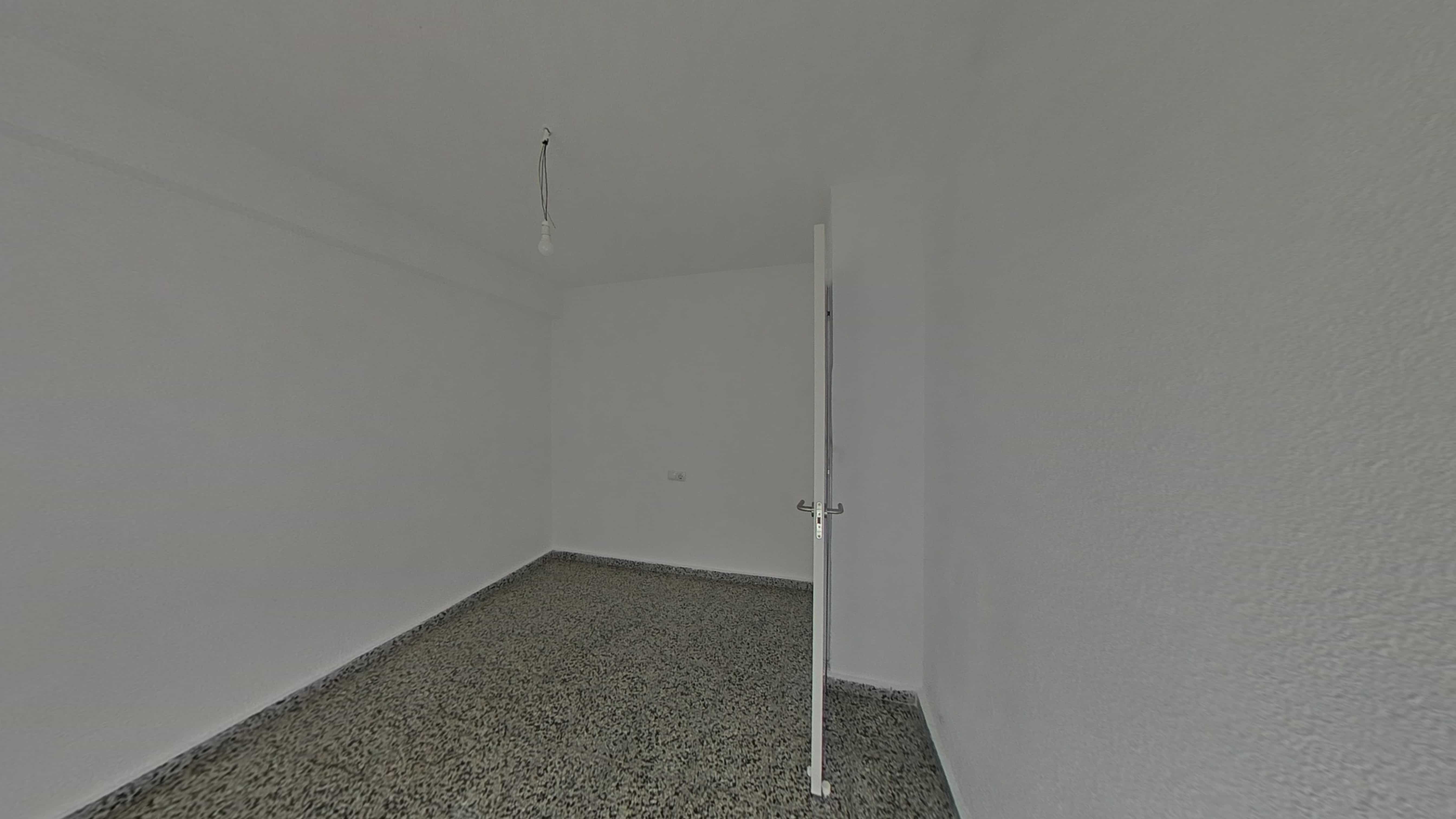 VIVENDA EN ALQUILER CON SEGURO DE IMPAGO EN — Foto 2