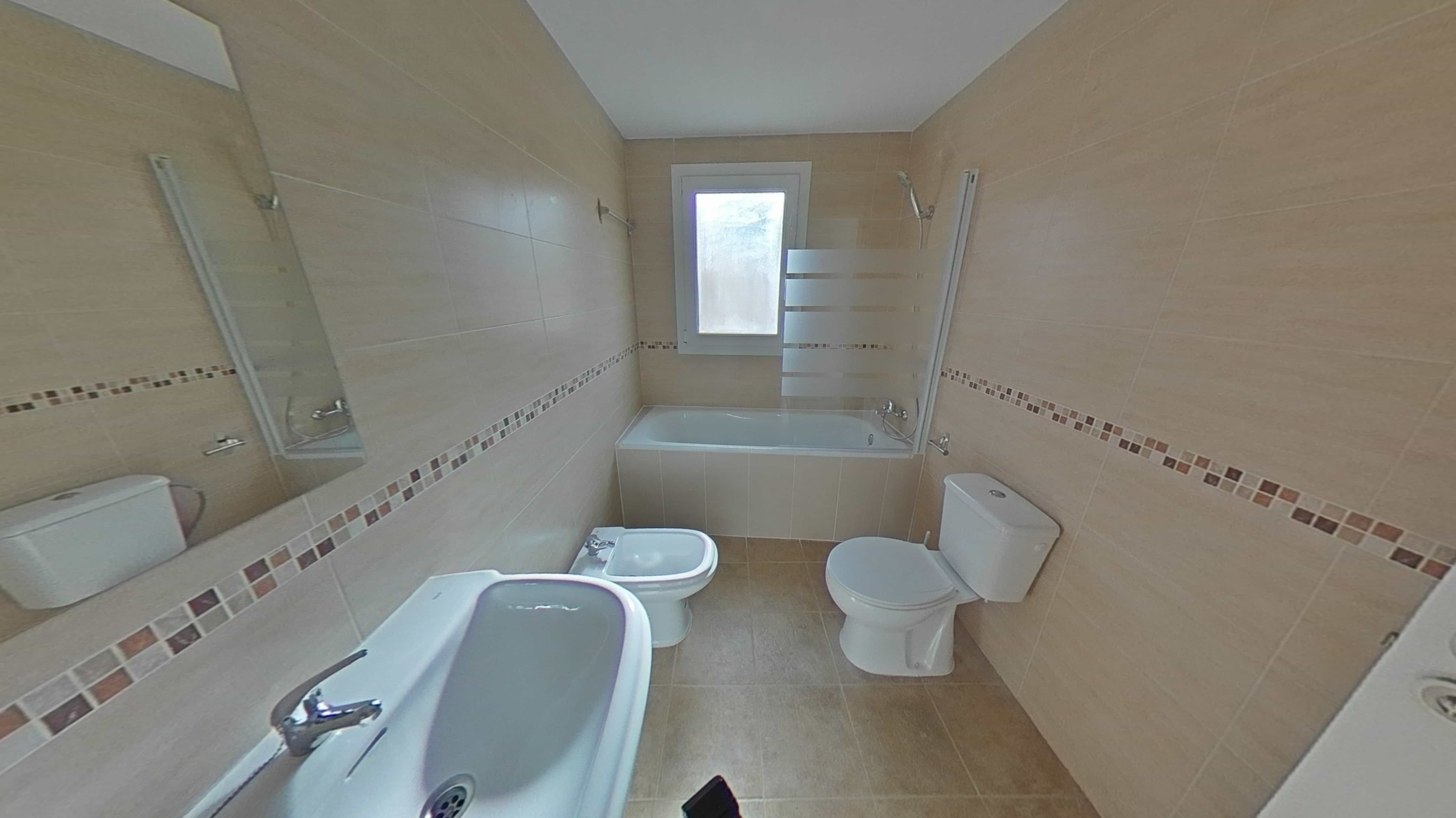 VIVIENDA DE 2 DORMITORIOS Y 2 BAÑOS EN EL RINCON DE LA VICTORIA ALQUILADA CON SEGURO DE IMPAGO — Foto 56
