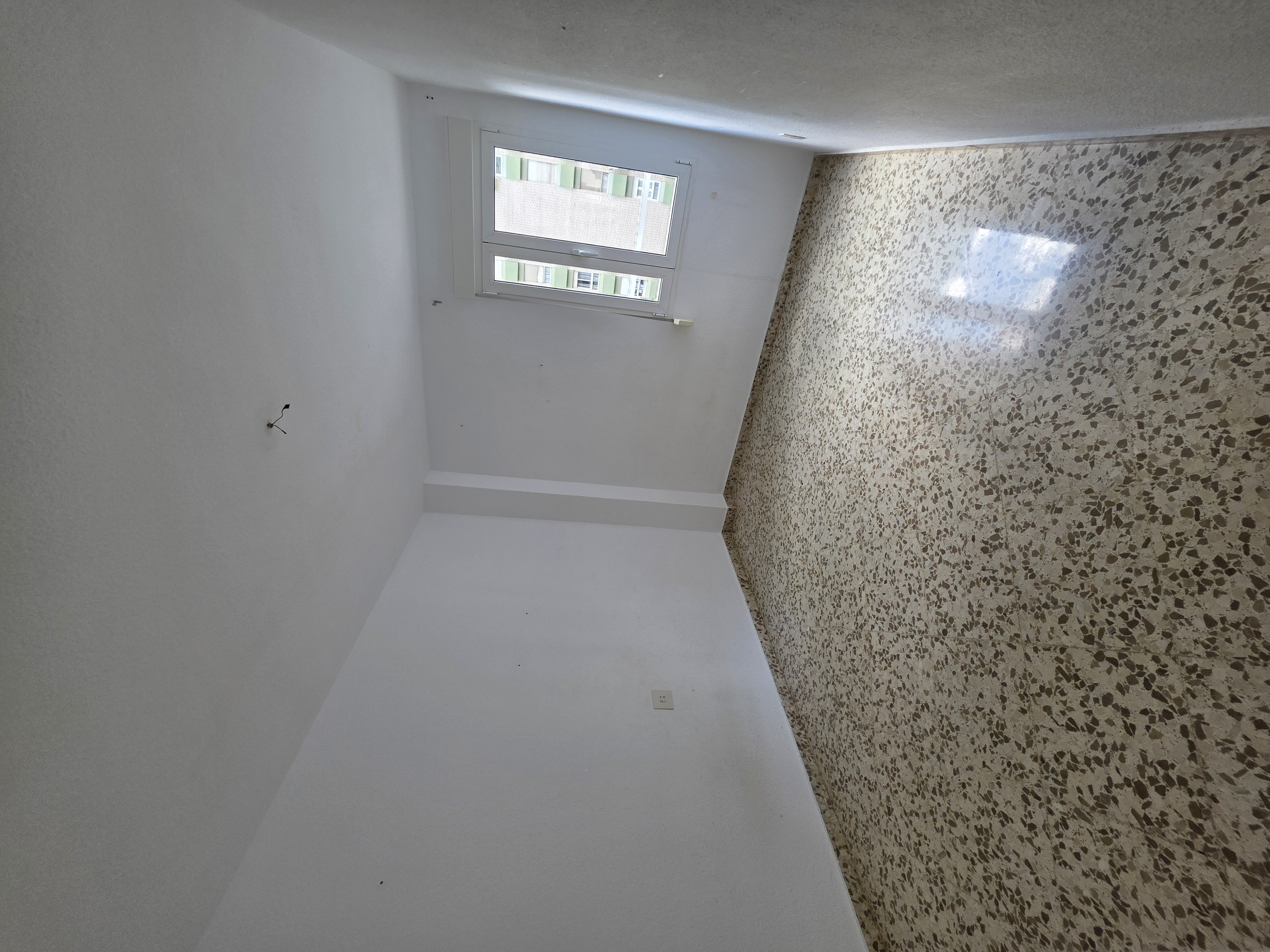 PISOS DE 4 HABITACIONES Y 2 BAÑOS EN EL ECHEVARRIA — Foto 26
