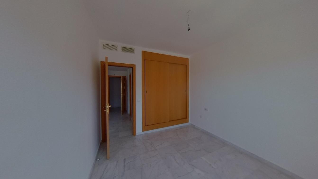 VIVIENDA ALQUILADA CON SEGURO DE IMPAGO EN TEATINOS — Foto 16