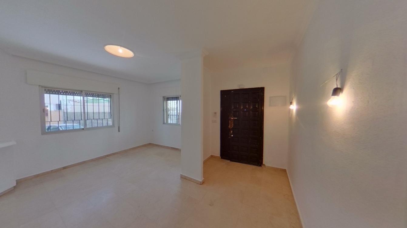 VIVIENDA ALQUILADA EN CIUDAD JARDÍN CON SEGURO DE IMPAGO — Foto 7