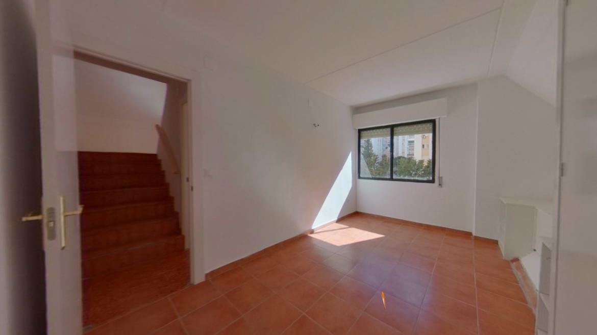 VIVIENDA ALQUILADA EN CIUDAD JARDIN CON SEGURO DE IMPAGO V66 — Foto 17