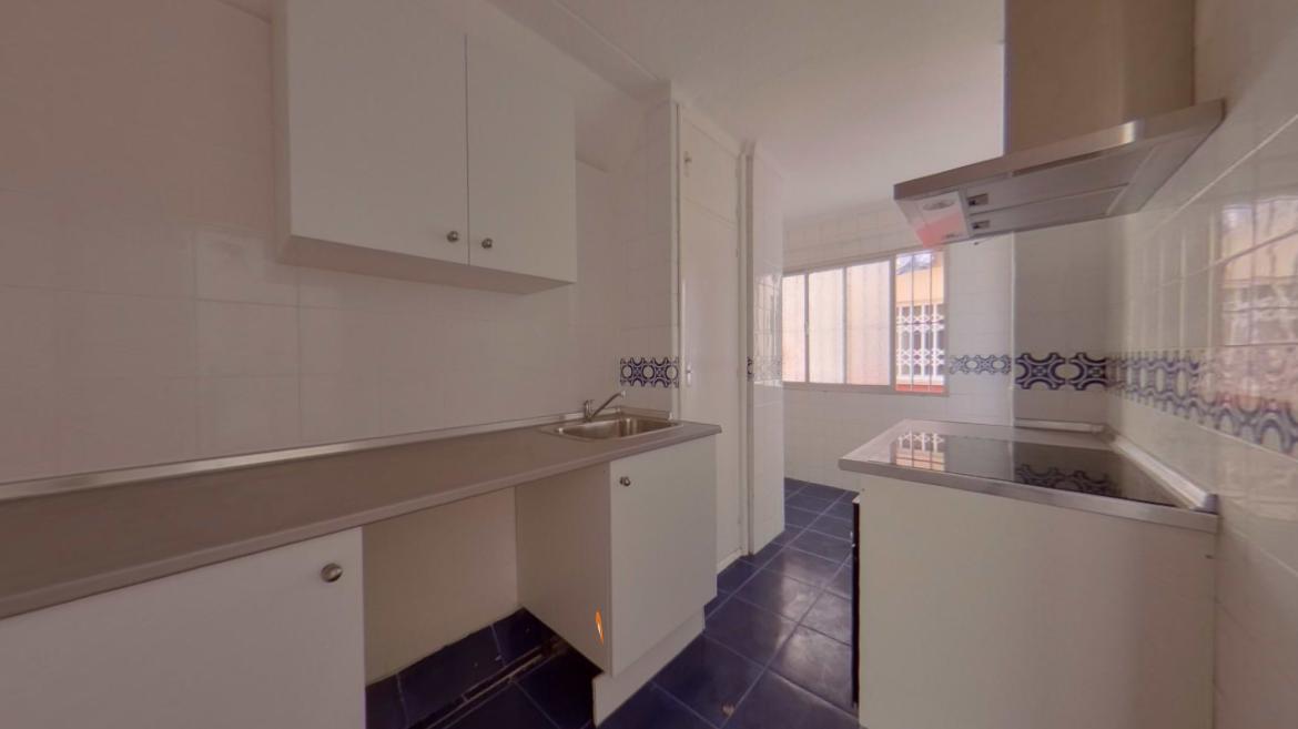VIVIENDA ALQUILADA EN CIUDAD JARDIN CON SEGURO DE IMPAGO V66 — Foto 10