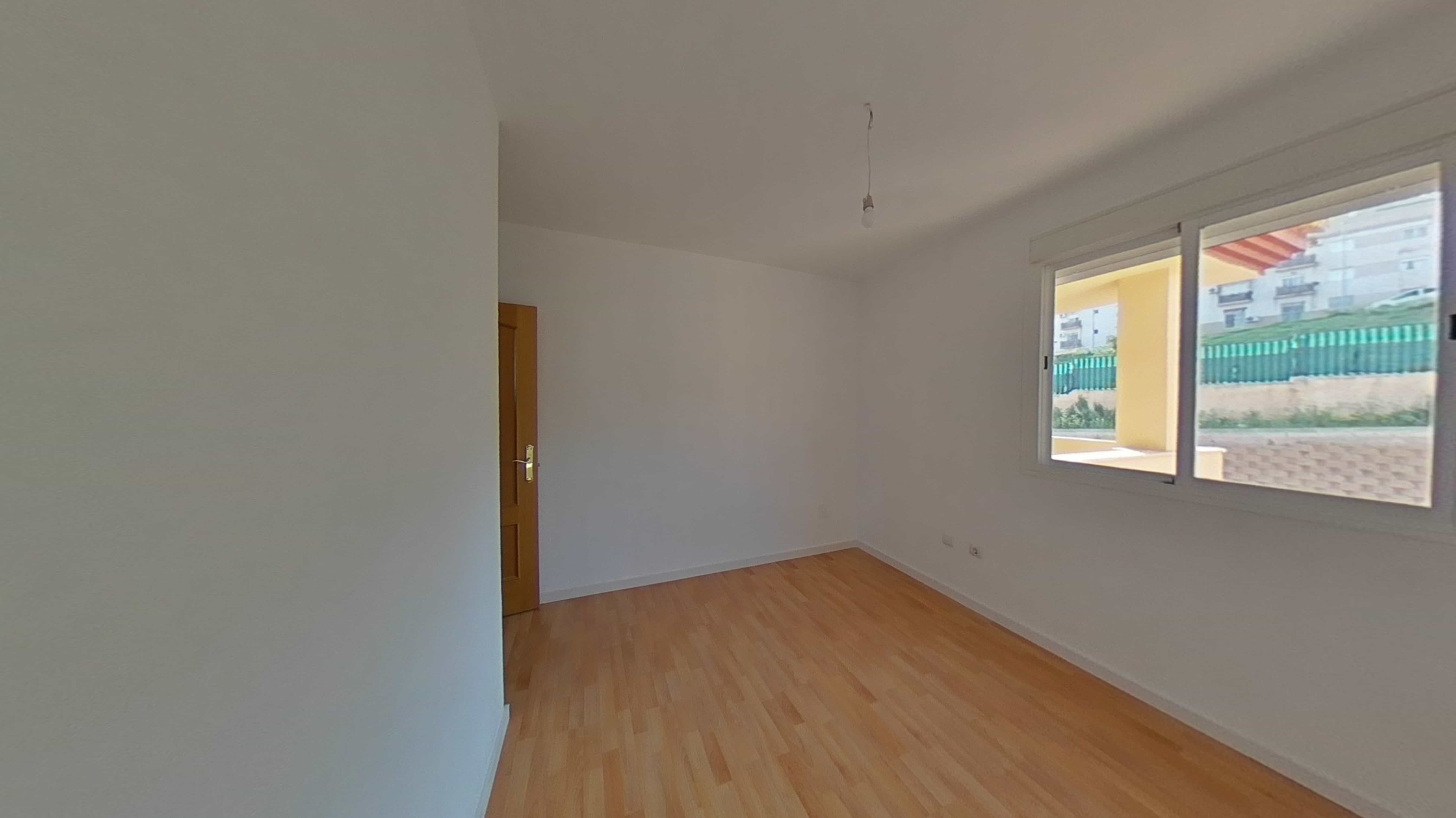 35  VIVIENDA ALQUILADA CON SEGURO DE PAGO EN ALHAURIN DE LA TORRE-EL CENTRO — Foto 11