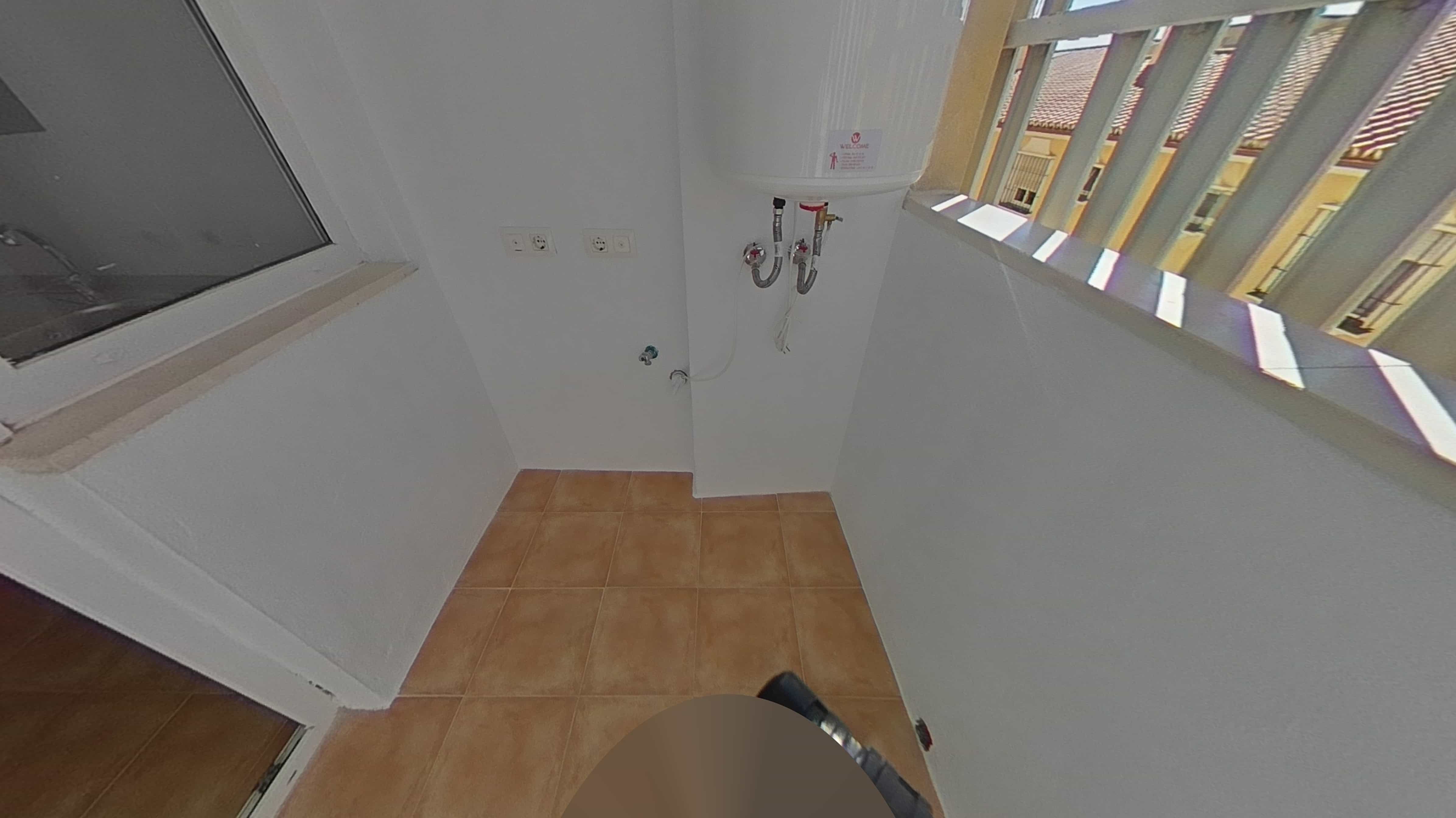VIVIENDA DE 3 HABITACIONES 2 BAÑOS ALQUILADA CON SEGURO DE IMPAGO EN EL RINCON DE LA VICTORIA — Foto 2