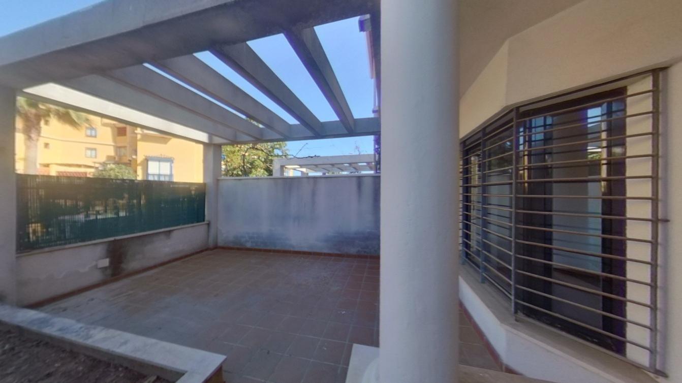 CHALET ADOSADO ALQUILADA CON SEGURO DE IMPAGO — Foto 22