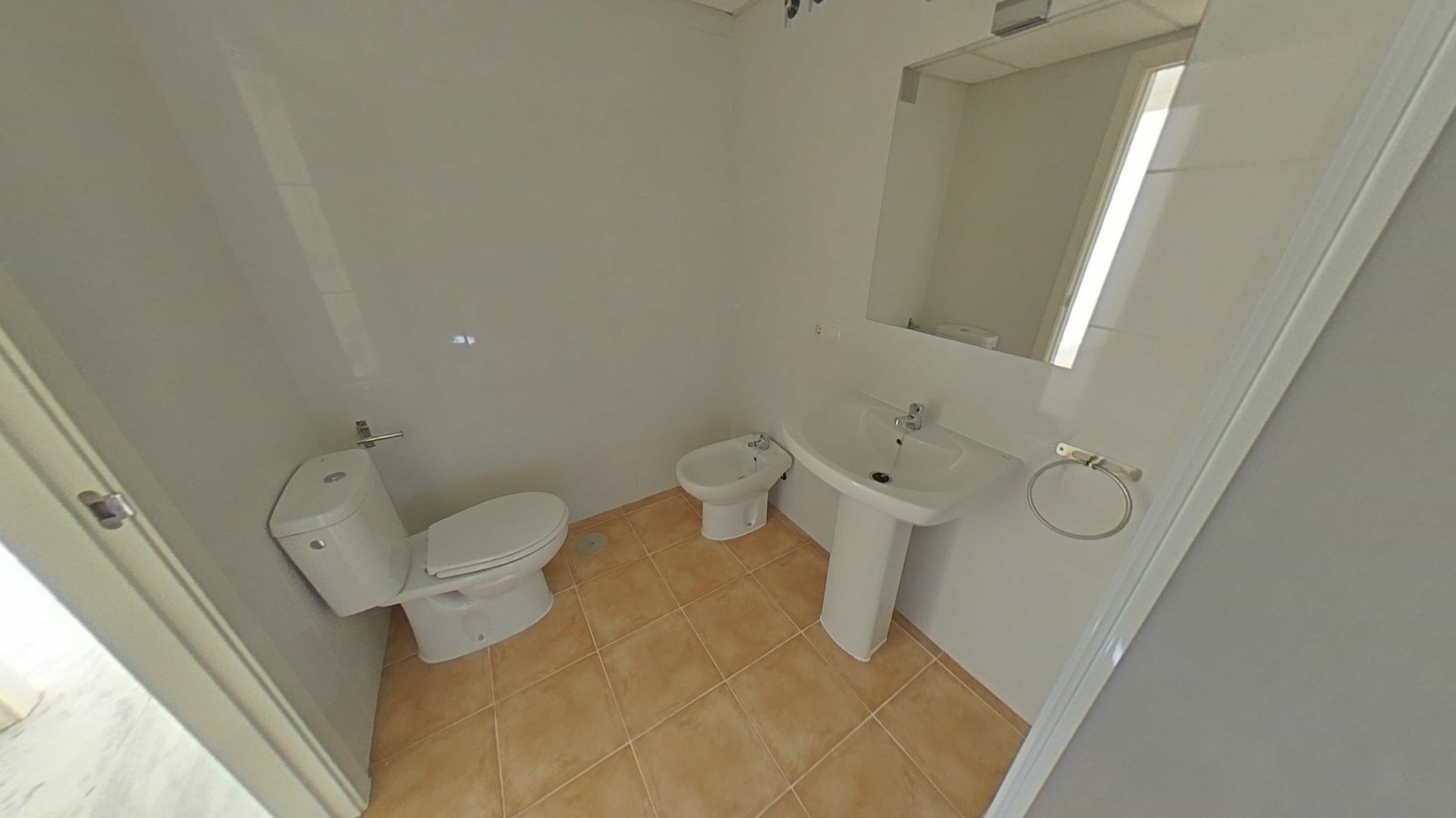 VIVIENDA ALQUILA CON SEGURO DE IMPAGO DE 2 HACITACIONES 2 BAÑOS EN EL RINCÓN DE LA VICTORIA — Foto 12