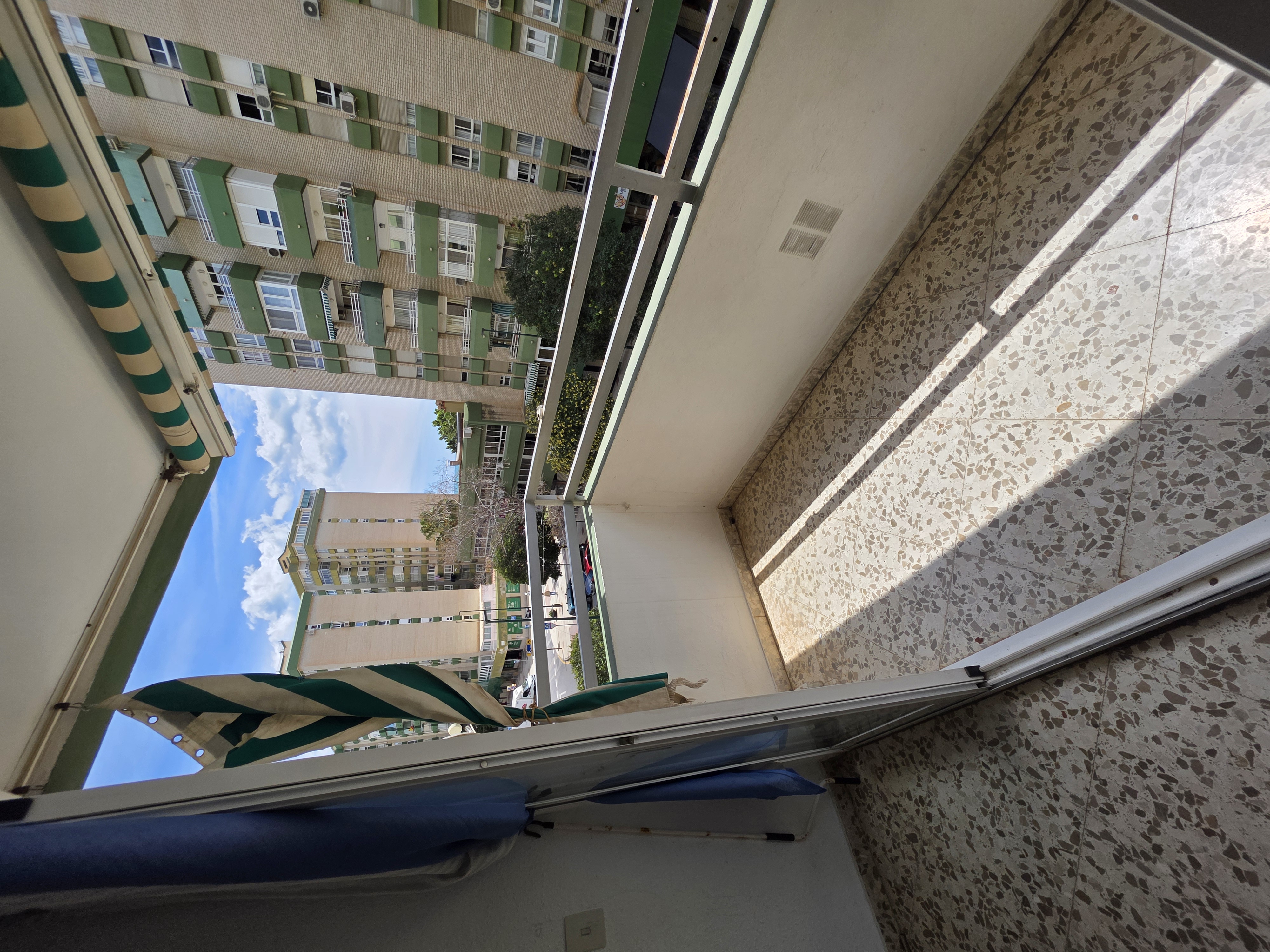 PISOS DE 4 HABITACIONES Y 2 BAÑOS EN EL ECHEVARRIA — Foto 8