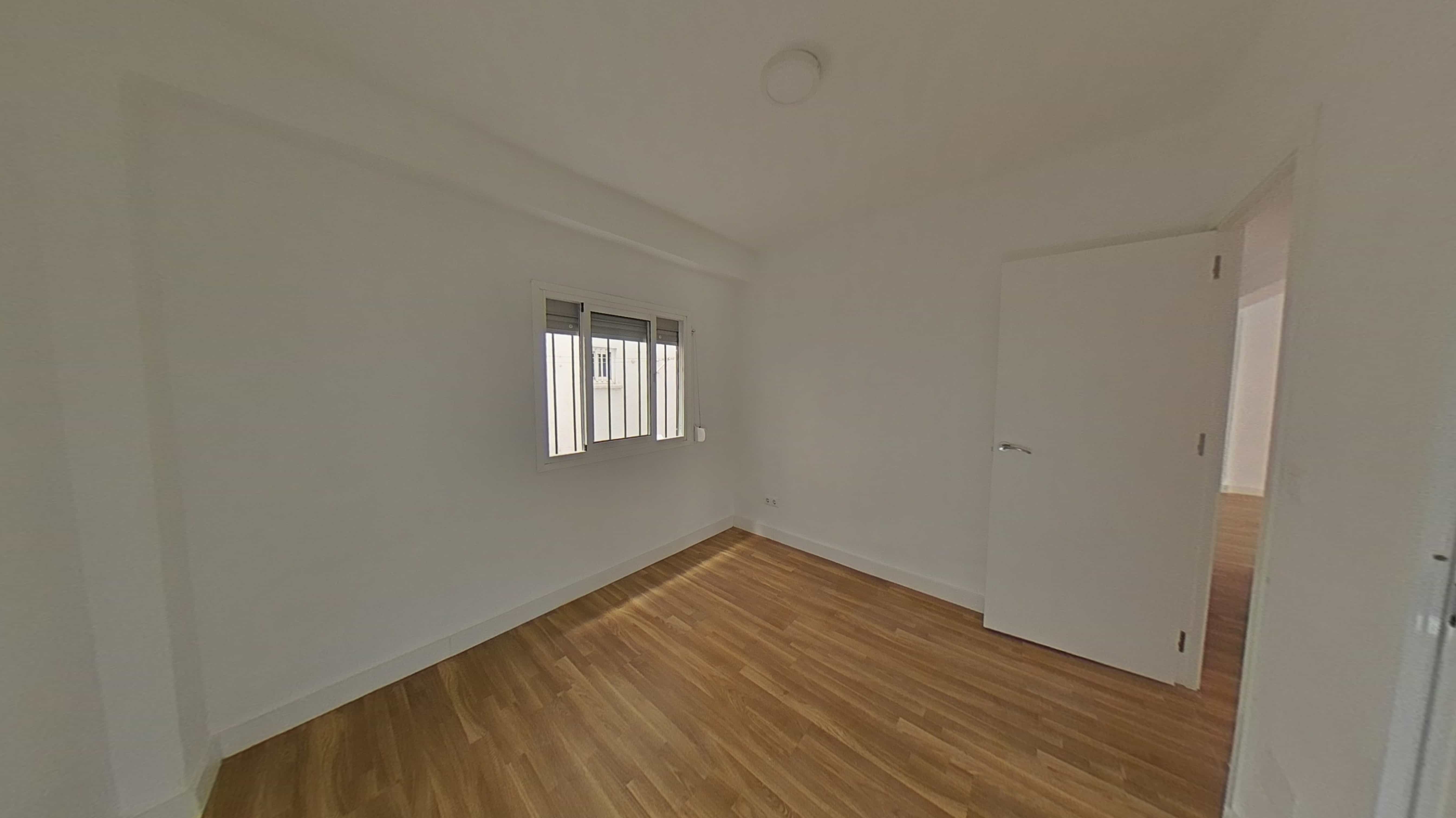 VIVIENDA ALQUILADA CON SEGUIRO DE IMPAGO EN VISTA FRANCA — Foto 31