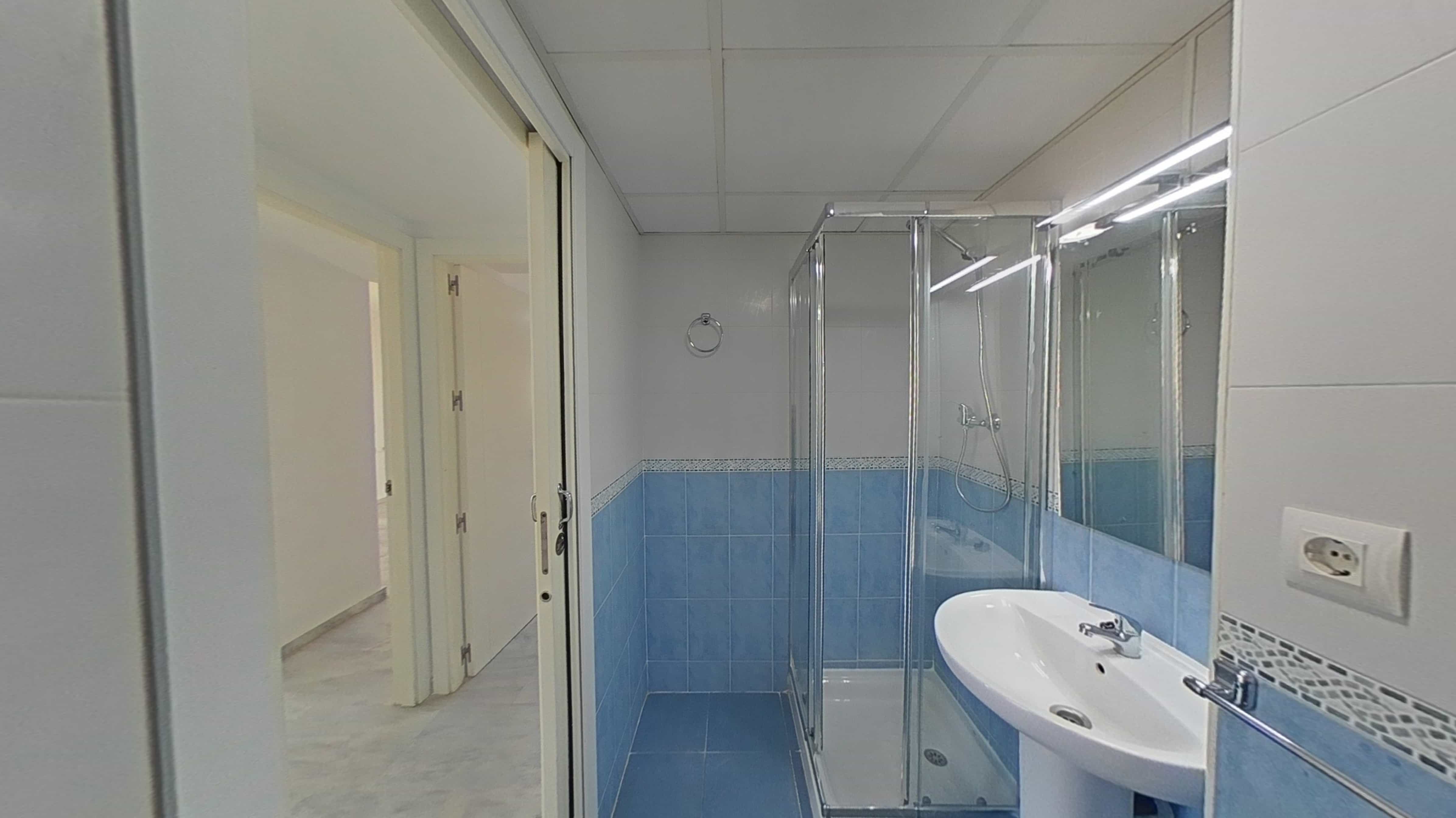 VIVIENDA DE 3 HABITACIONES 2 BAÑOS ALQUILADA CON SEGURO DE IMPAGO EN EL RINCON DE LA VICTORIA — Foto 13