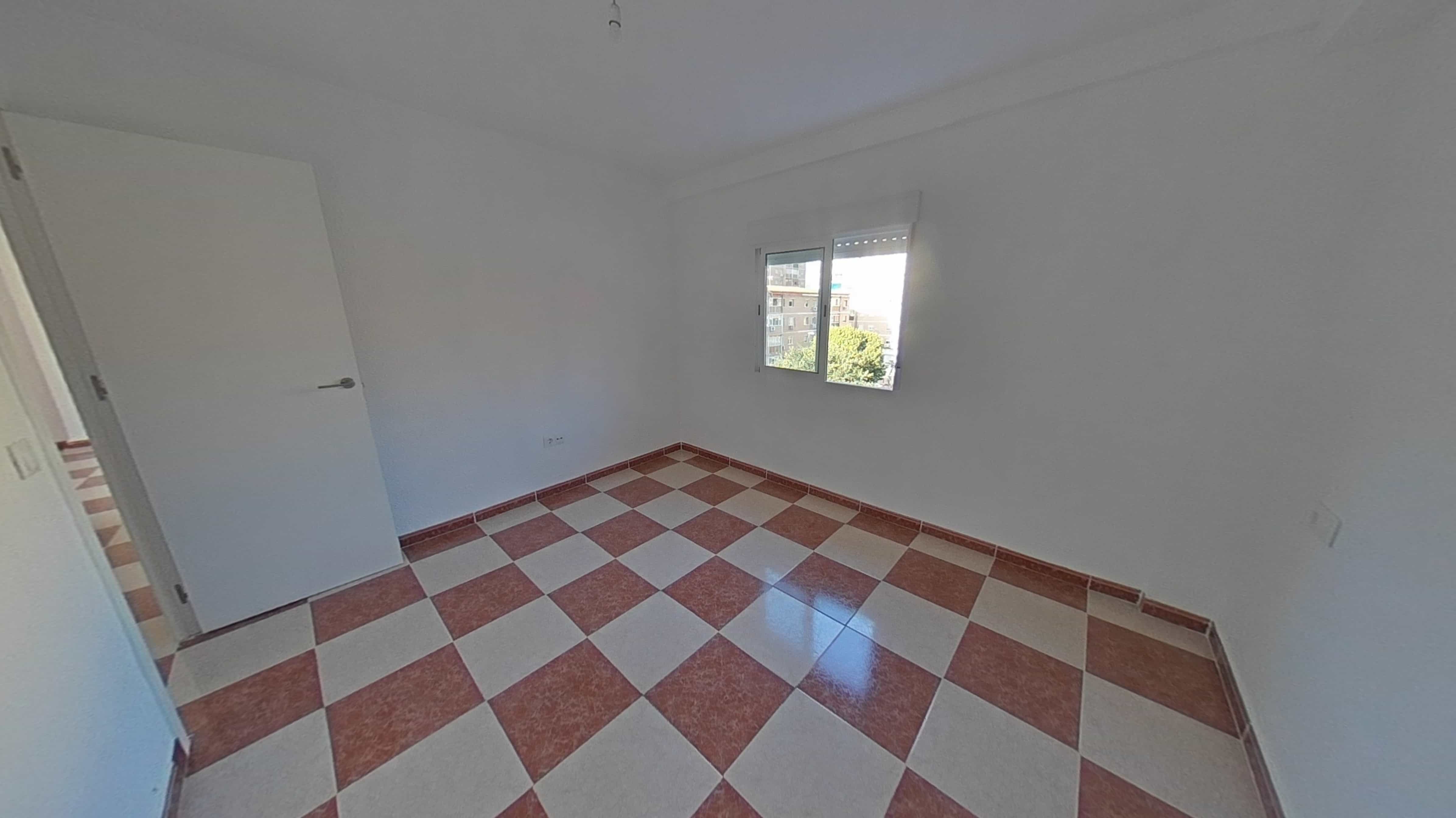 VIVIENDA ALQUILADA EN LA LUZ — Foto 15