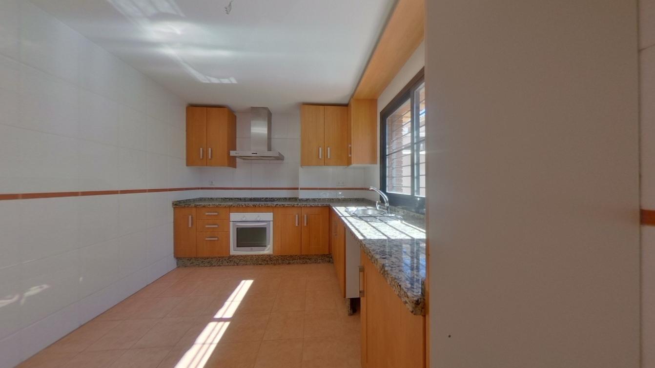 CHALET ADOSADO ALQUILADA CON SEGURO DE IMPAGO — Foto 7