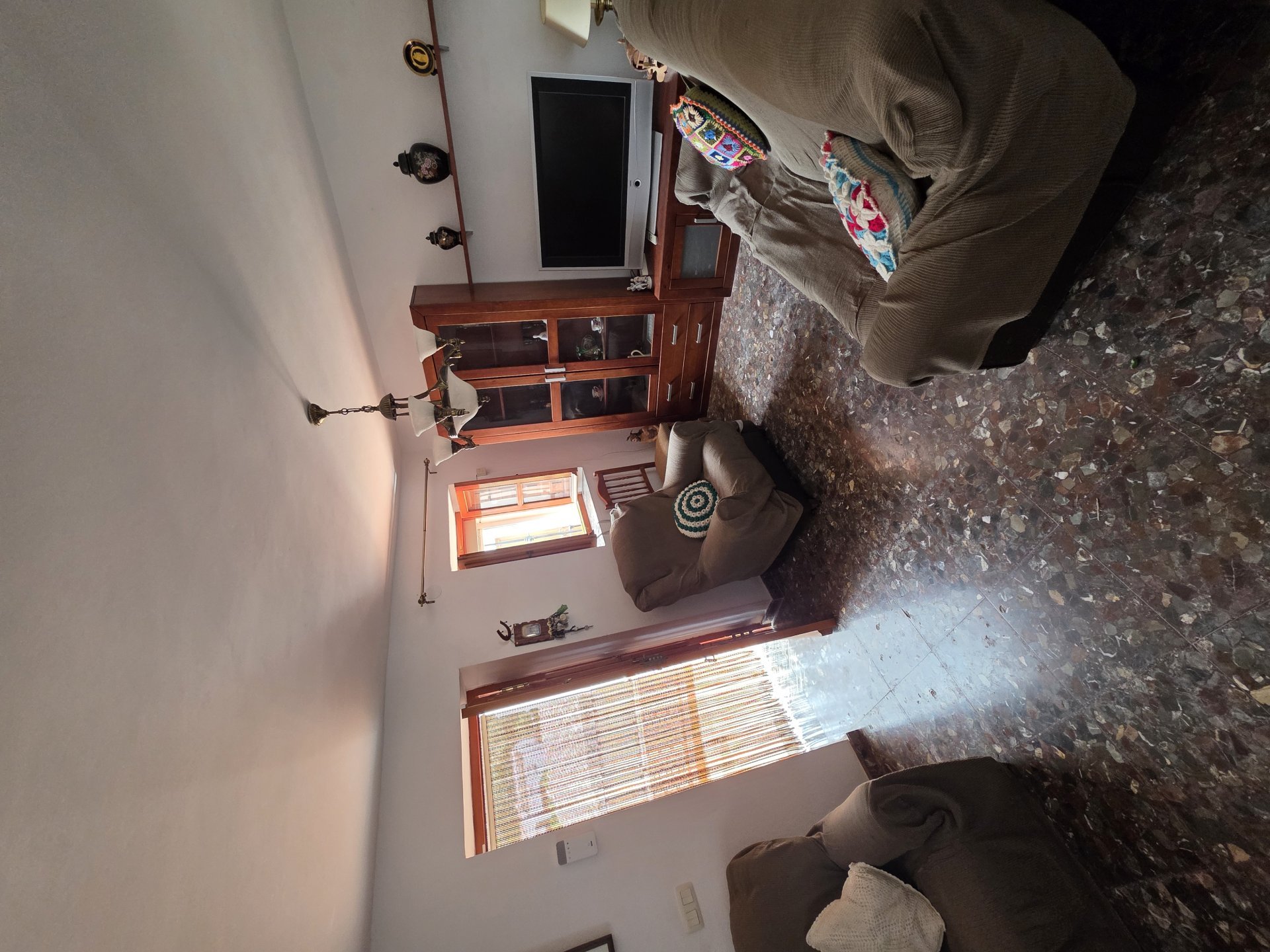 CASA PUEBLO EN CAJIZ 4 HABITACIONES — Foto 4