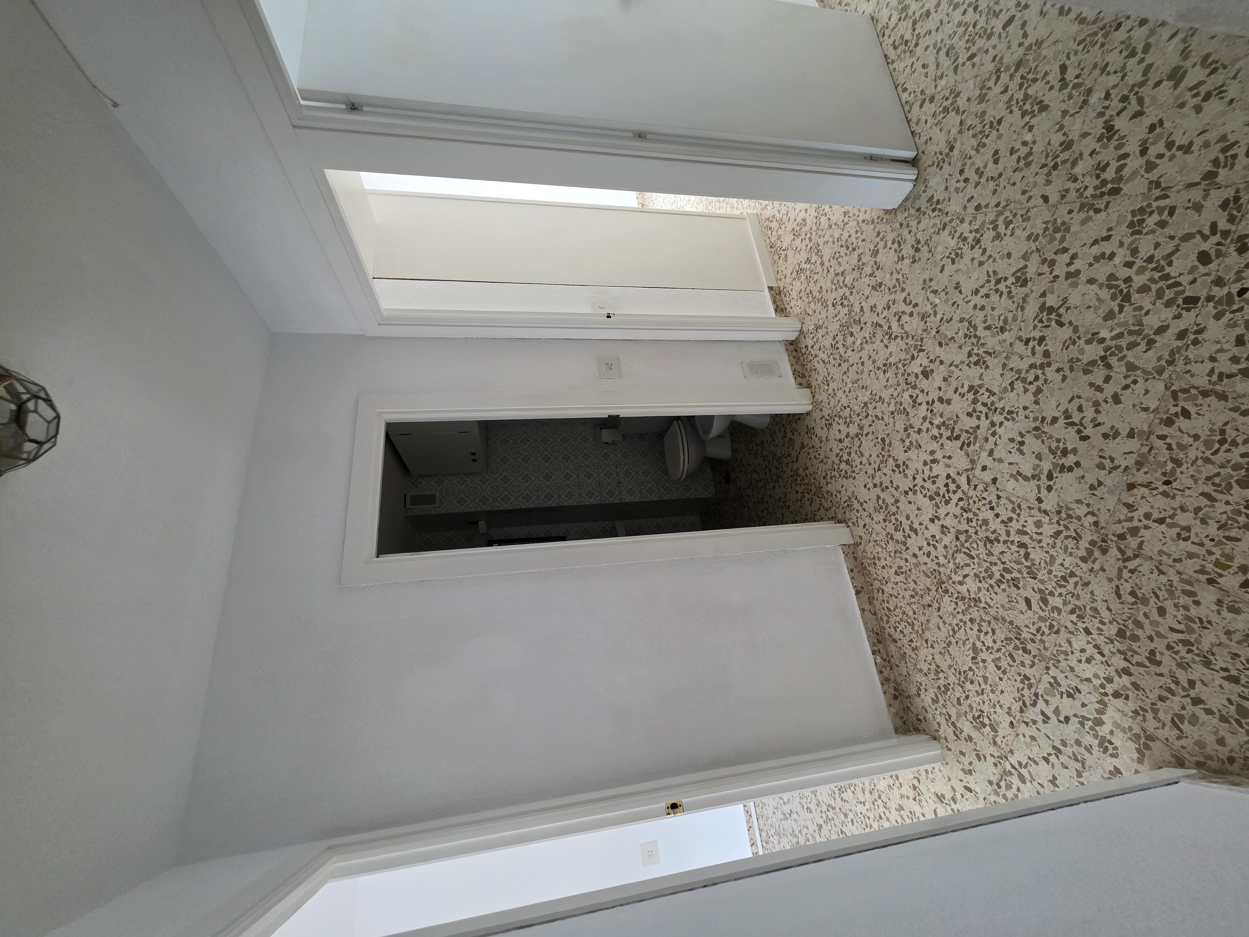 PISOS DE 4 HABITACIONES Y 2 BAÑOS EN EL ECHEVARRIA — Foto 17