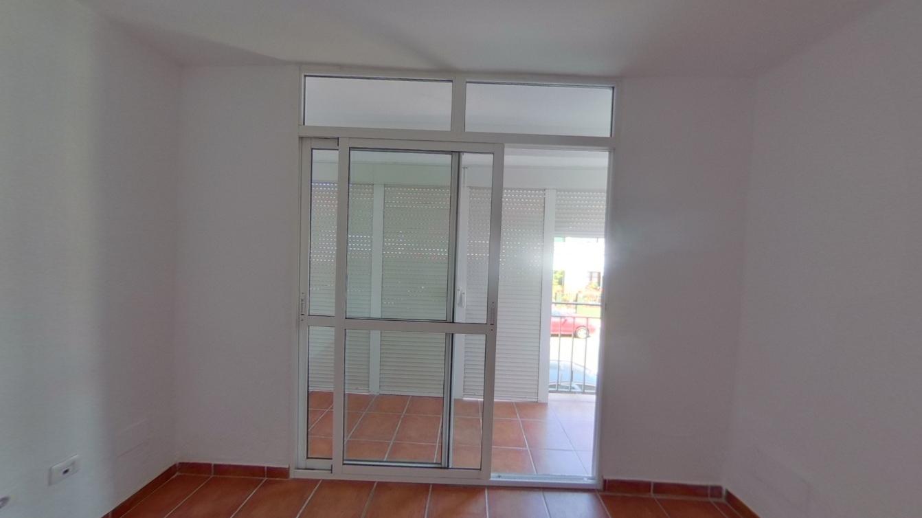 VIVIENDA ALQUILADA CON SEGURO DE IMPAGO EN PUERTO DE LA TORRE — Foto 4