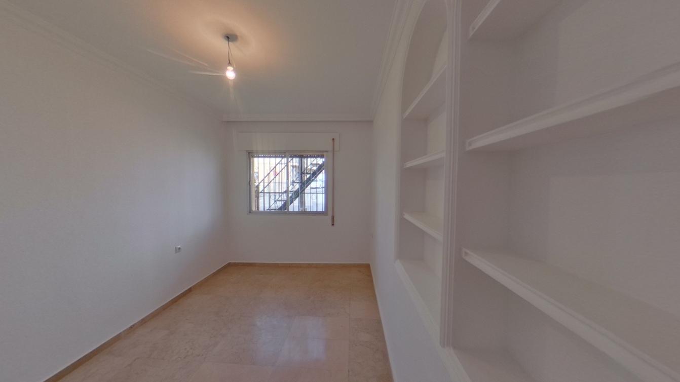 VIVIENDA ALQUILADA EN CIUDAD JARDÍN CON SEGURO DE IMPAGO — Foto 28