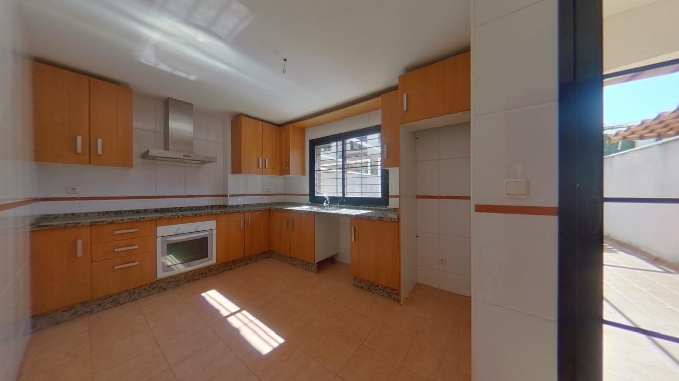 CHALET ADOSADO ALQUILADA CON SEGURO DE IMPAGO — Foto 6