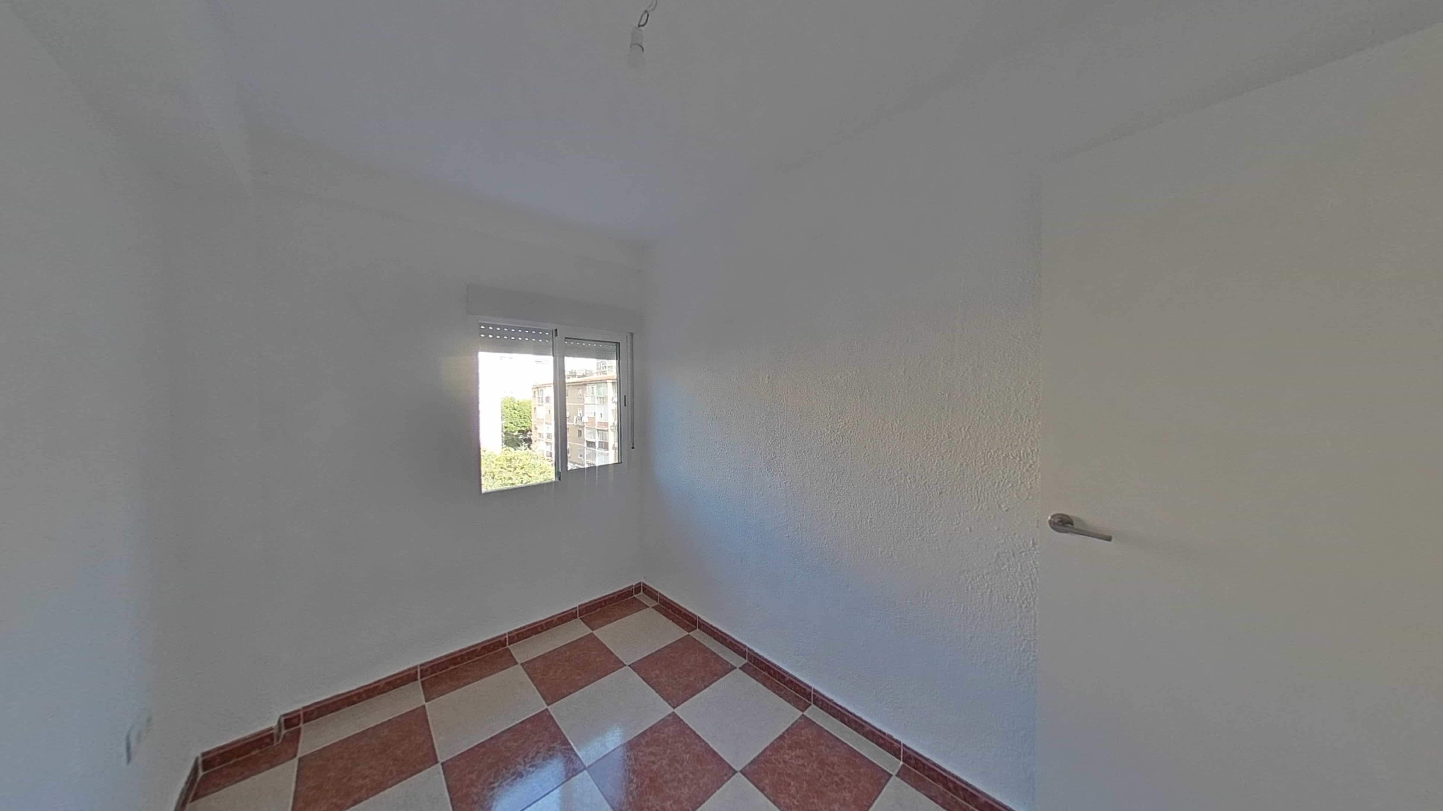 VIVIENDA ALQUILADA EN LA LUZ — Foto 16