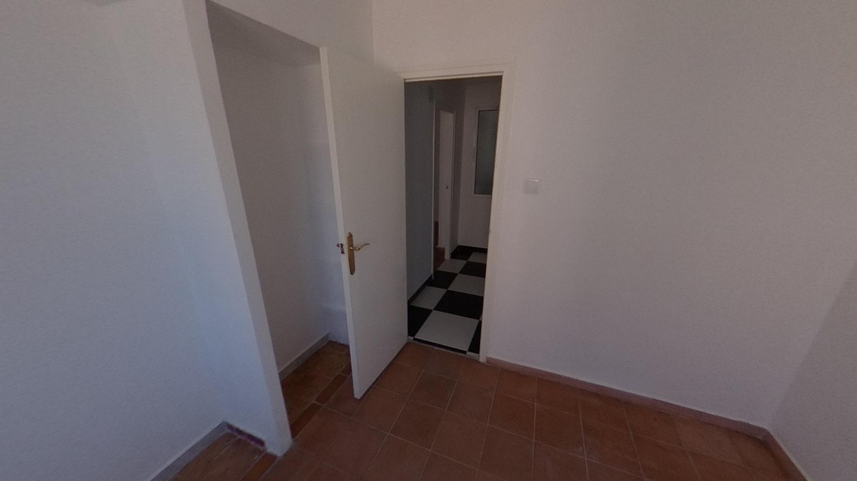 VIVIENDA ALQUILADA CON SEGURO DE IMPAGO EN SAN RAFAEL — Foto 19