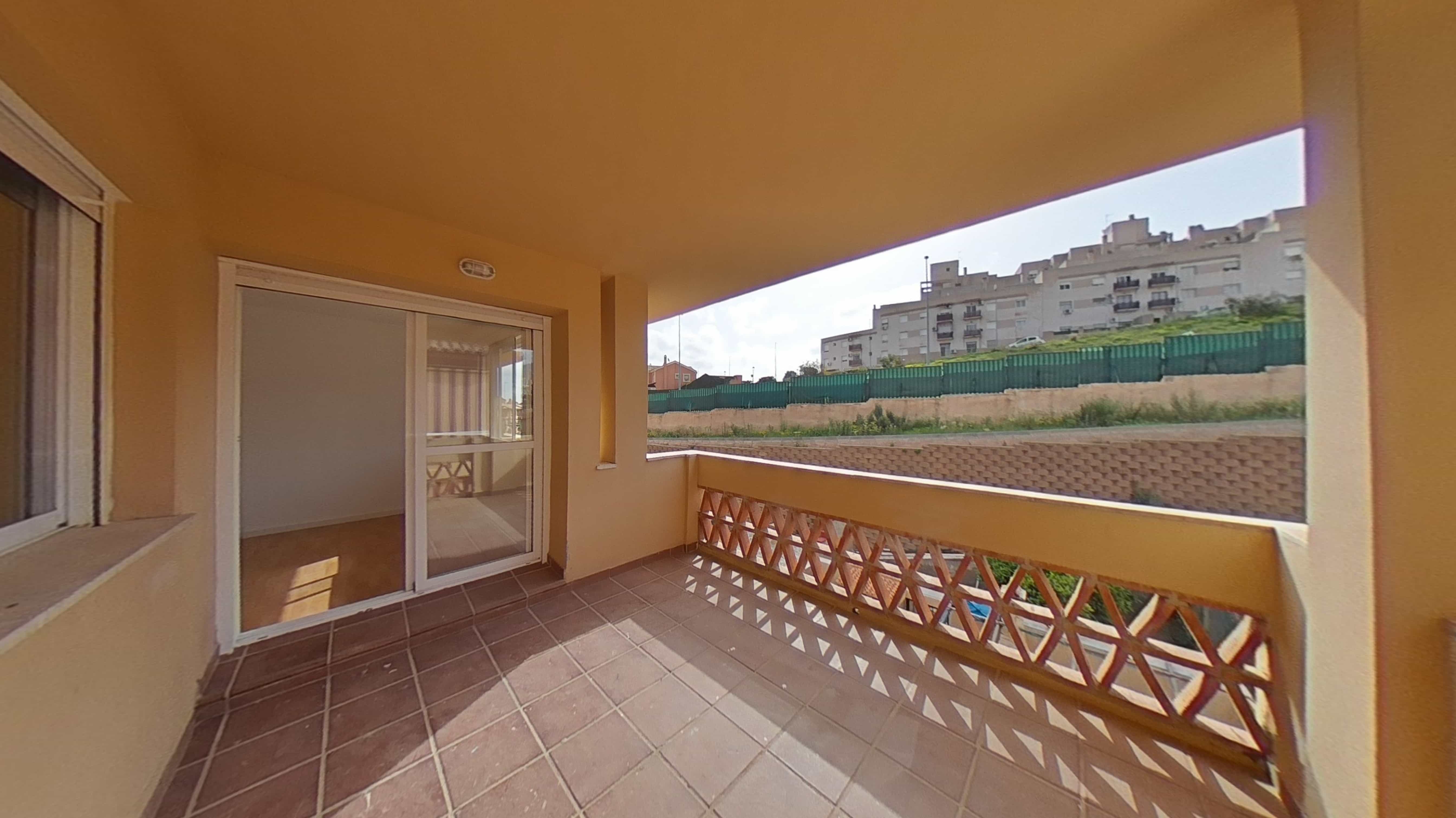 35  VIVIENDA ALQUILADA CON SEGURO DE PAGO EN ALHAURIN DE LA TORRE-EL CENTRO — Foto 4