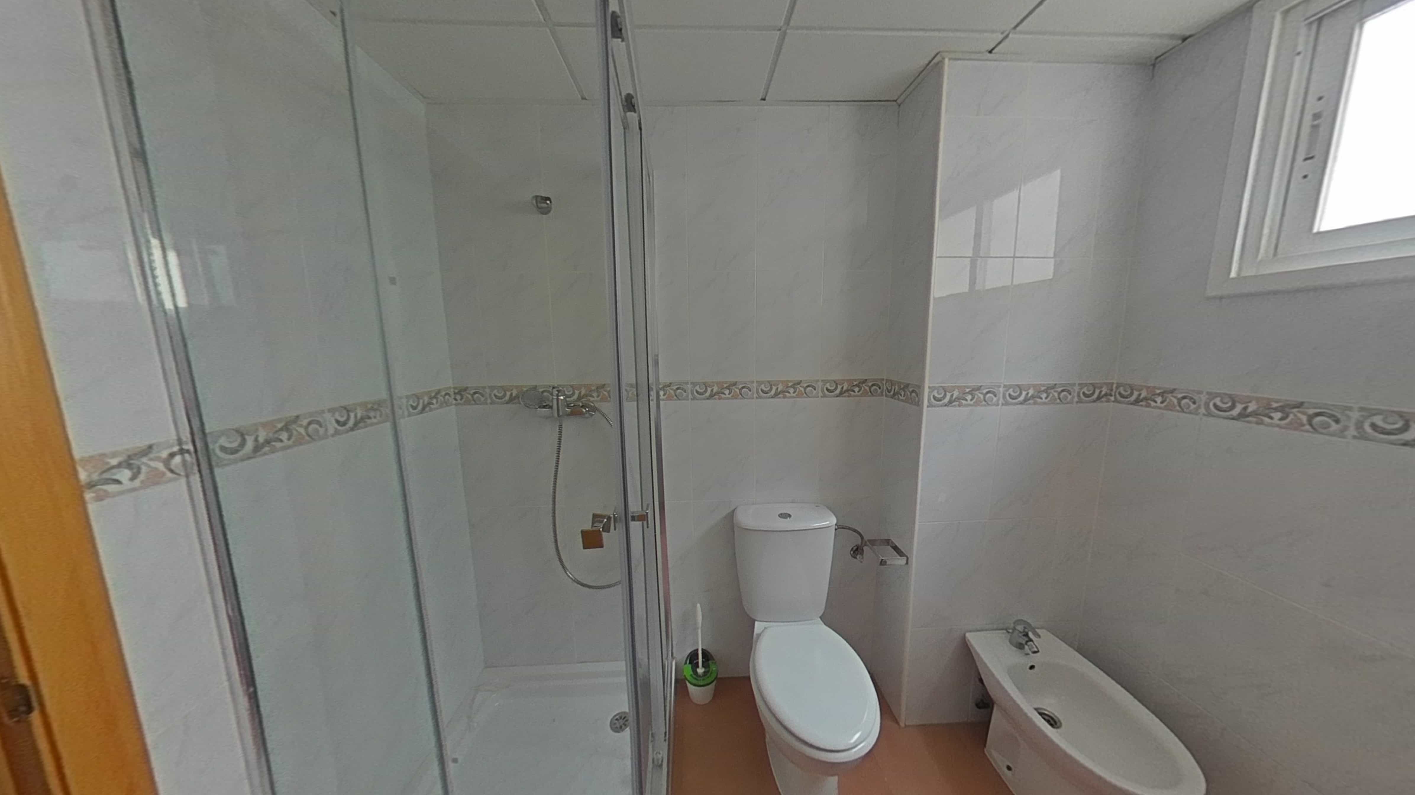 VIVIENDA ALQUILADA CON SEGURO DE IMPAGO PUERTO DE LA TORRE — Foto 11