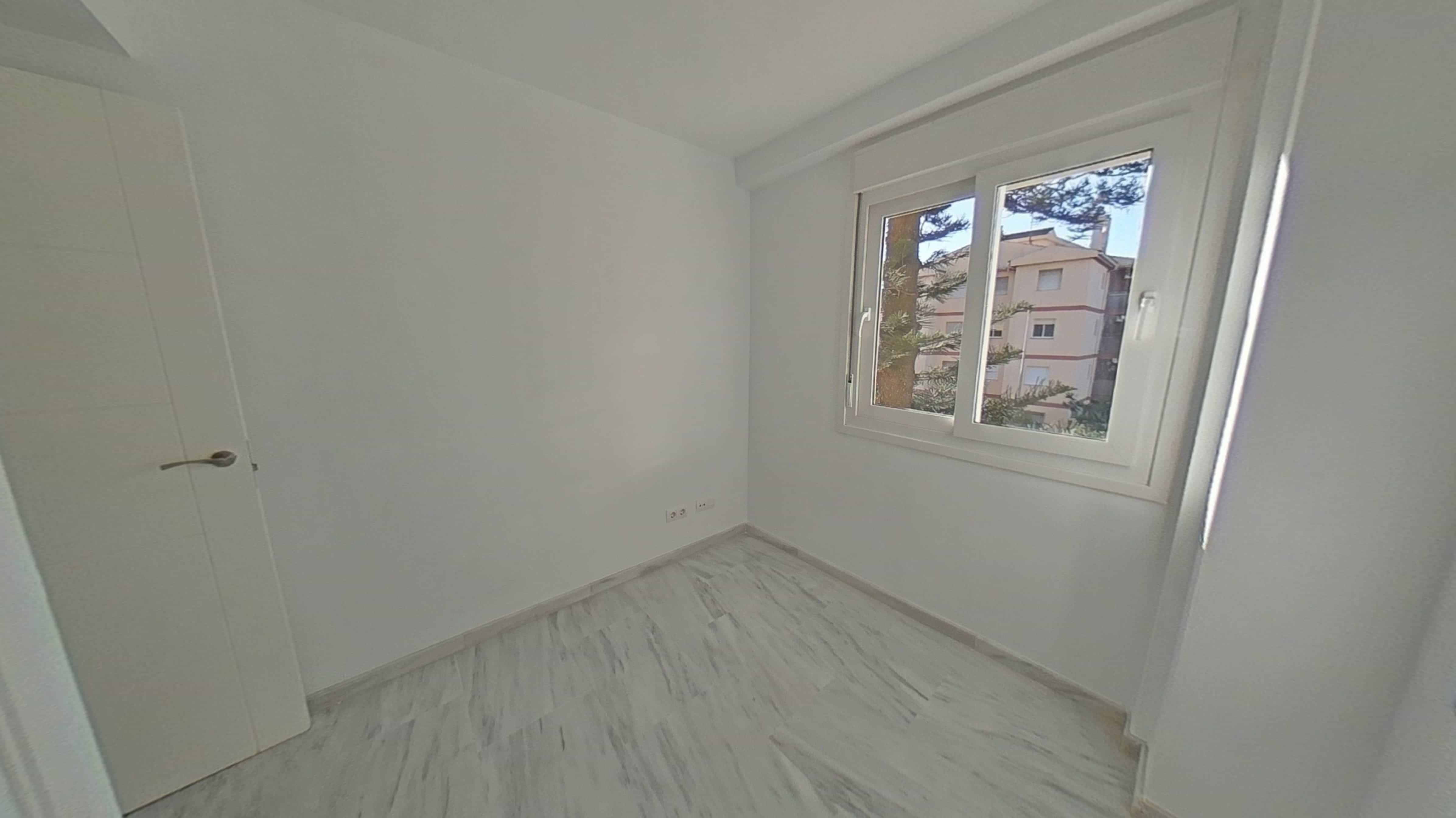 VIVIENDA 2 HABITACIONES EN EL RINCON DE LA VICTORIA ALQUILADO CON SEGURO DE IMPAGO — Foto 13