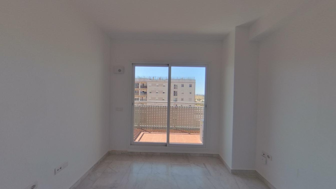 VIVIENDA ALQUILADA CON SEGURO DE IMPAGO EN TEATINOS — Foto 20