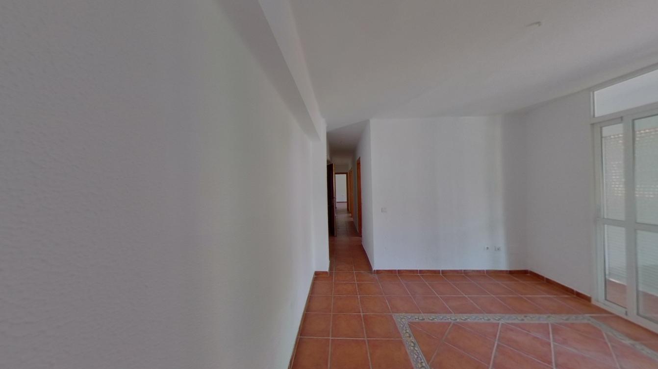 VIVIENDA ALQUILADA CON SEGURO DE IMPAGO EN PUERTO DE LA TORRE — Foto 2