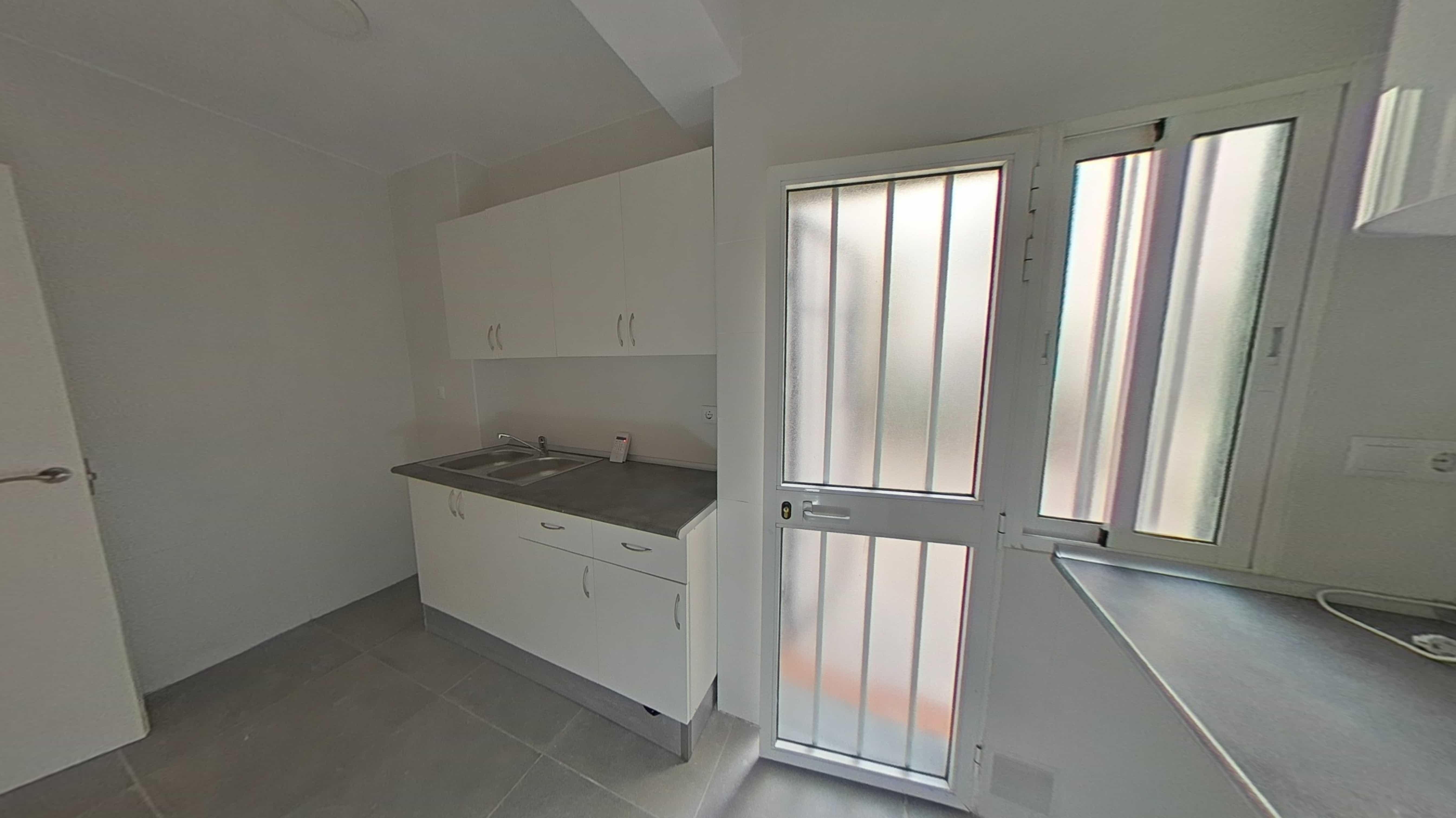 VIVIENDA ALQUILADA CON SEGUIRO DE IMPAGO EN VISTA FRANCA — Foto 11