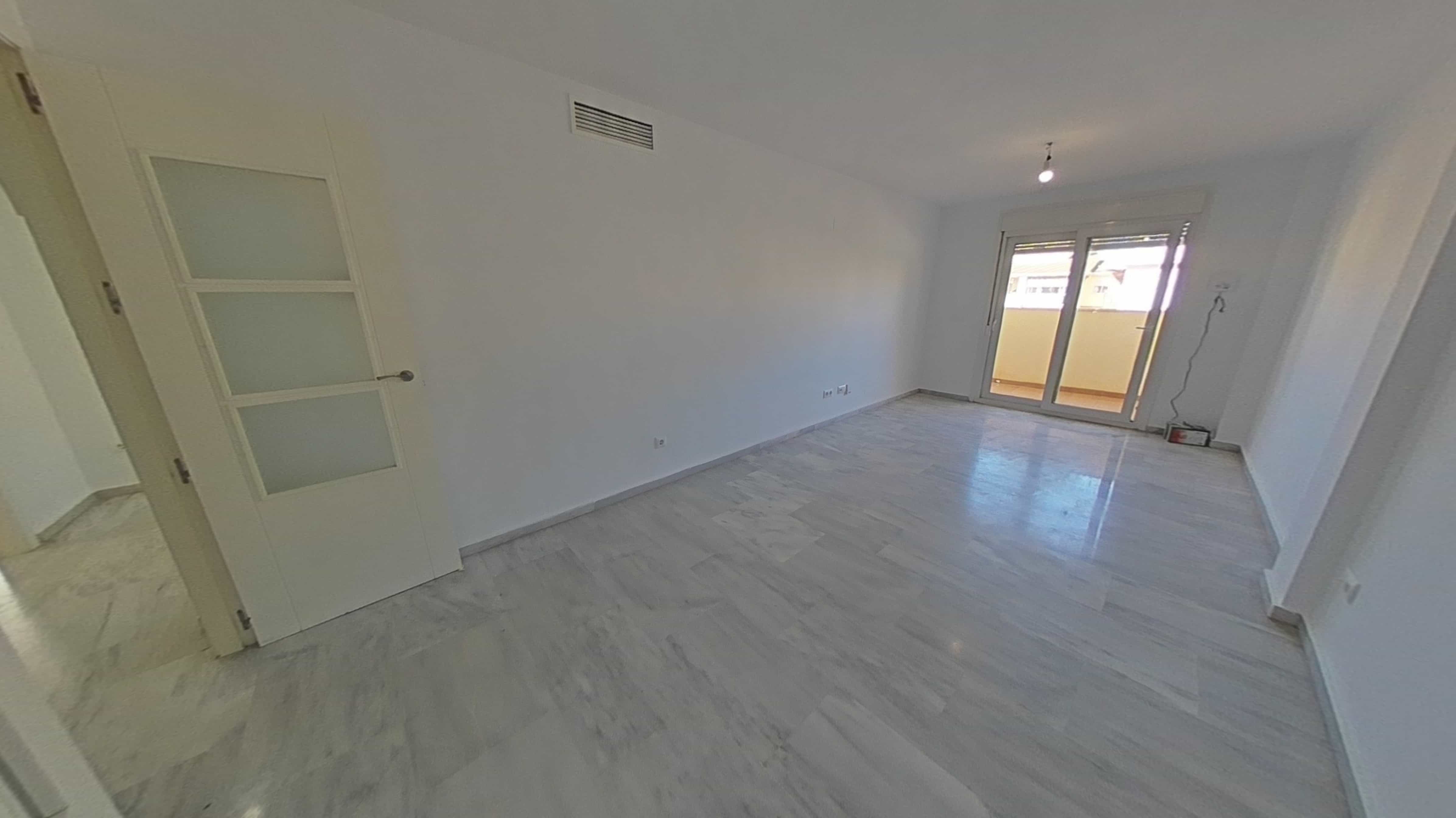 VIVIENDA DE 3 HABITACIONES 2 BAÑOS ALQUILADA CON SEGURO DE IMPAGO EN EL RINCON DE LA VICTORIA — Foto 25