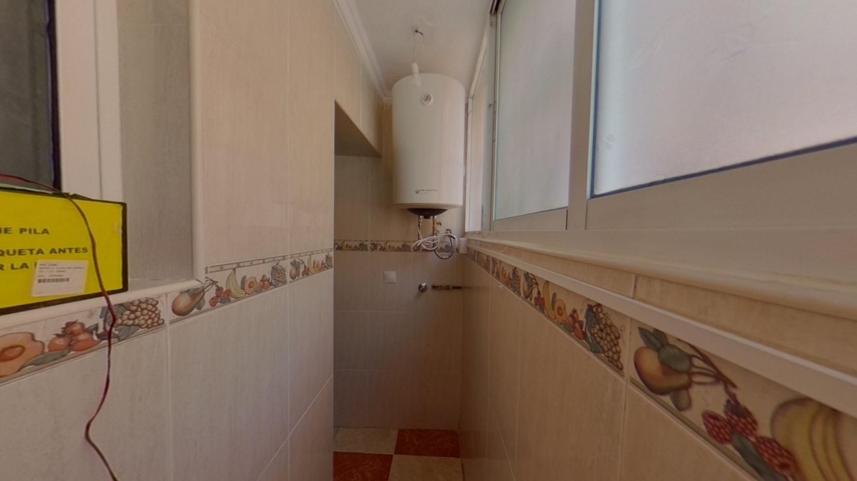 VIVIENDA 3 HABTIACIONES ALQUILADA CON SEGURO DE IMPAGO CIUDAD JARDIN V64 — Foto 15