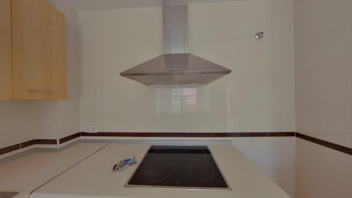VIVIENDA ALQUILADA CON SEGURO DE IMPAGO EN TEATINOS — Foto 4
