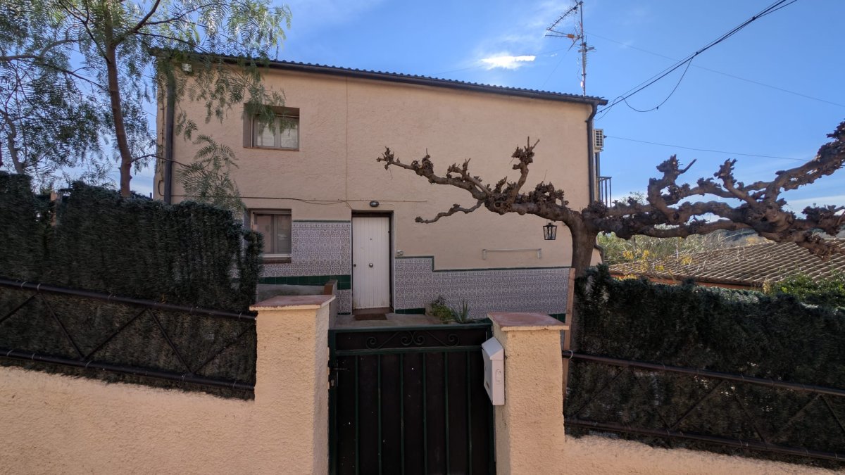 Hotel + Casa + 2 Pisos en venta a orillas del río Ebro - 30 habitaciones — Foto 29