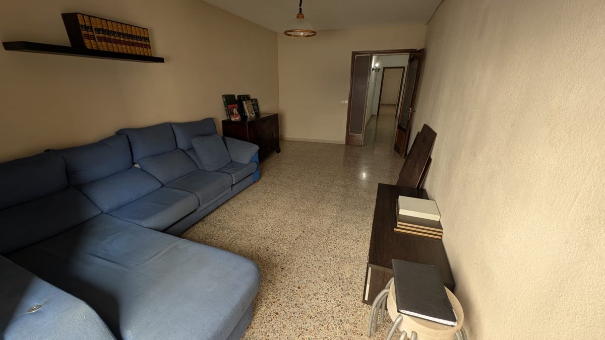 Venta Piso Terrassa Sant Pere Nord Amplio y Luminoso — Foto 2