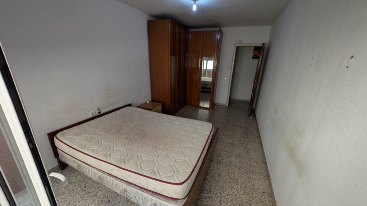 Venta Piso Terrassa Sant Pere Nord Amplio y Luminoso — Foto 14