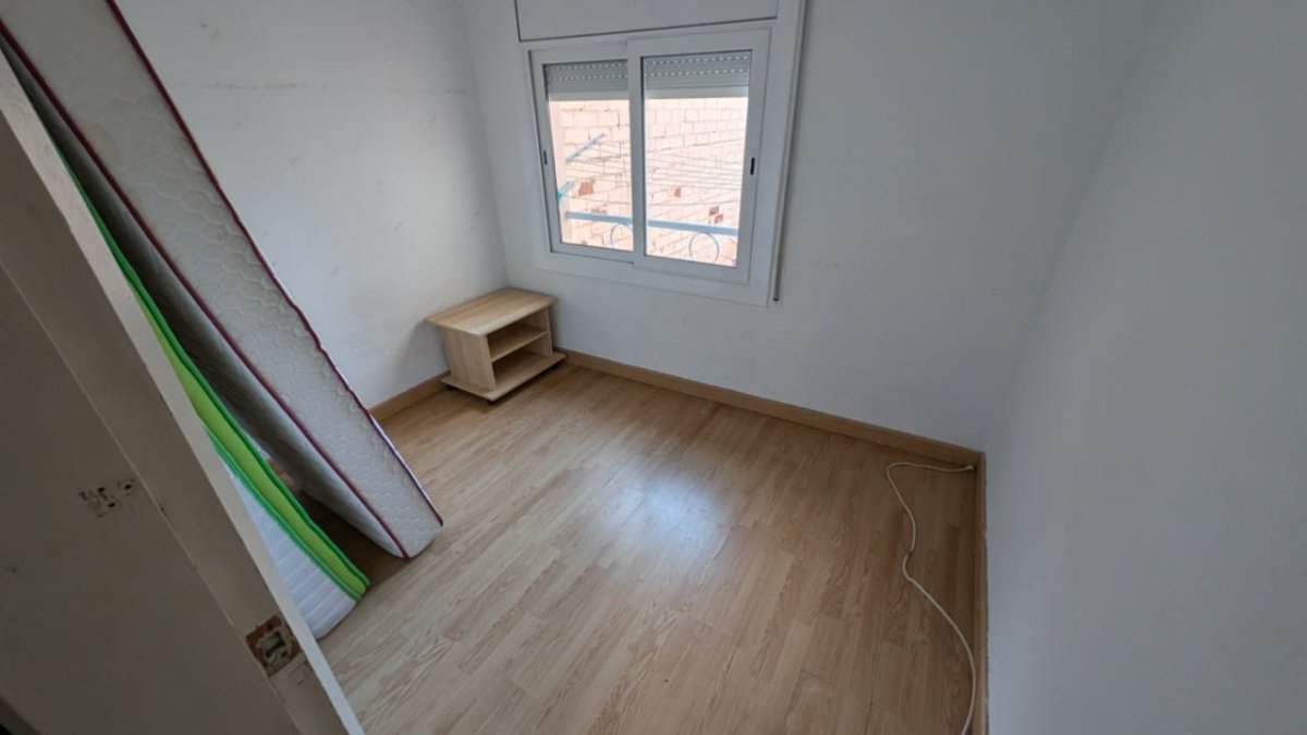 Venta Piso Terrassa Sant Pere Nord Amplio y Luminoso — Foto 7