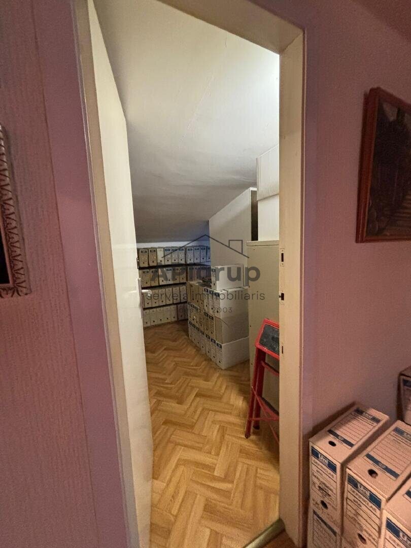 Despacho señorial — Foto 14