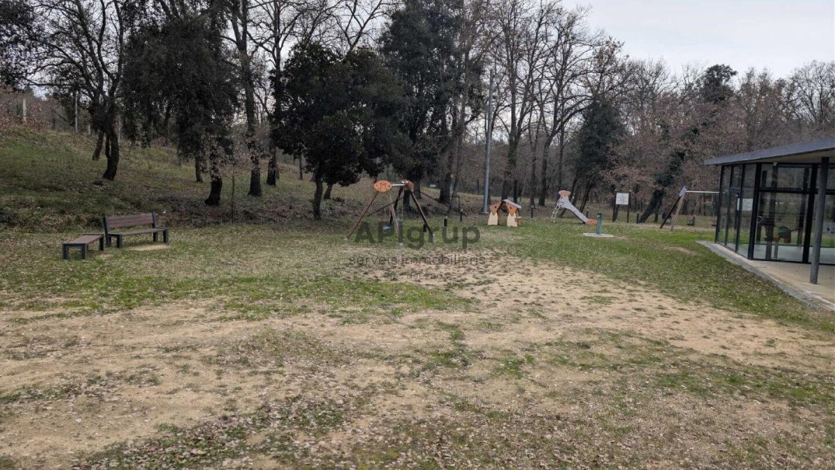 Parcela Plana y a 2 calles — Foto 3