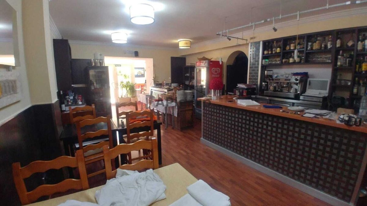 Casa, Hotel y 2 pisos — Foto 18