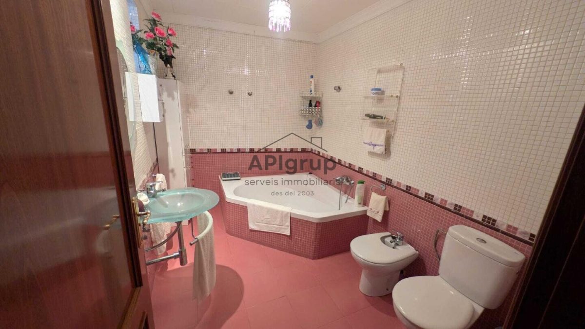 Casa, Hotel y 2 pisos — Foto 35