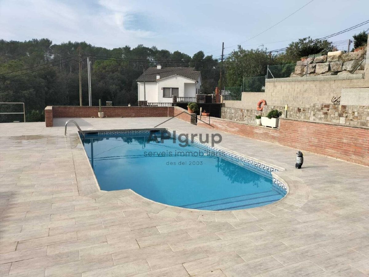 Casa con Piscina — Foto 5