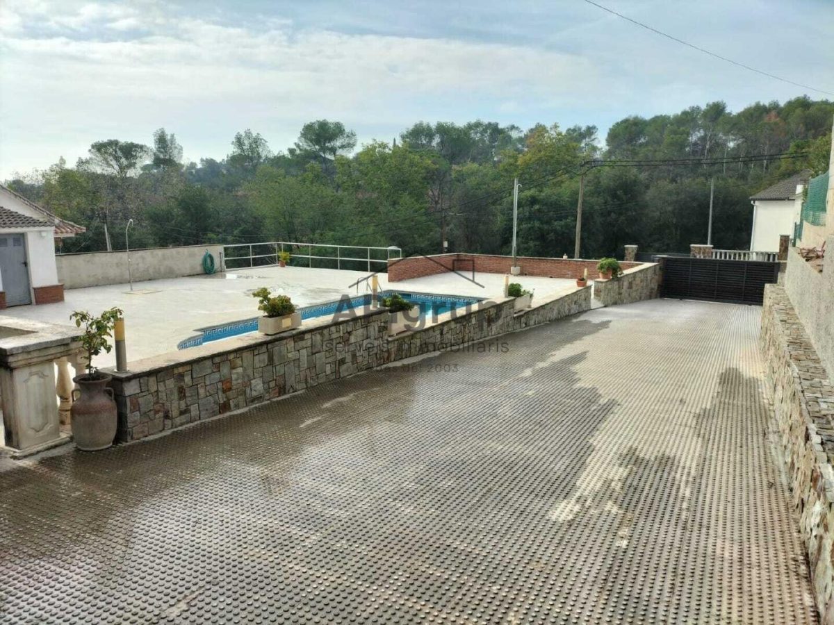 Casa con Piscina — Foto 30