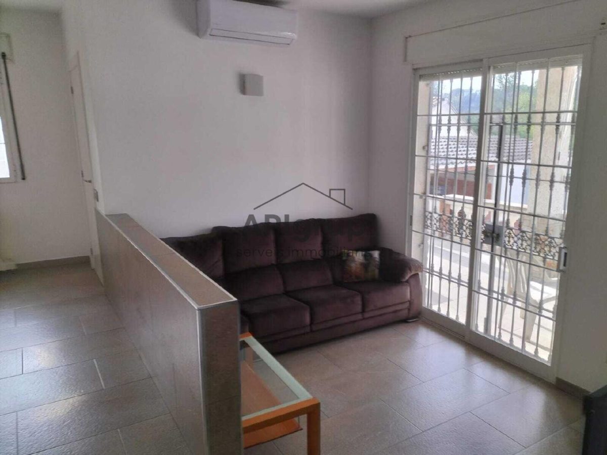 Casa con Piscina — Foto 16