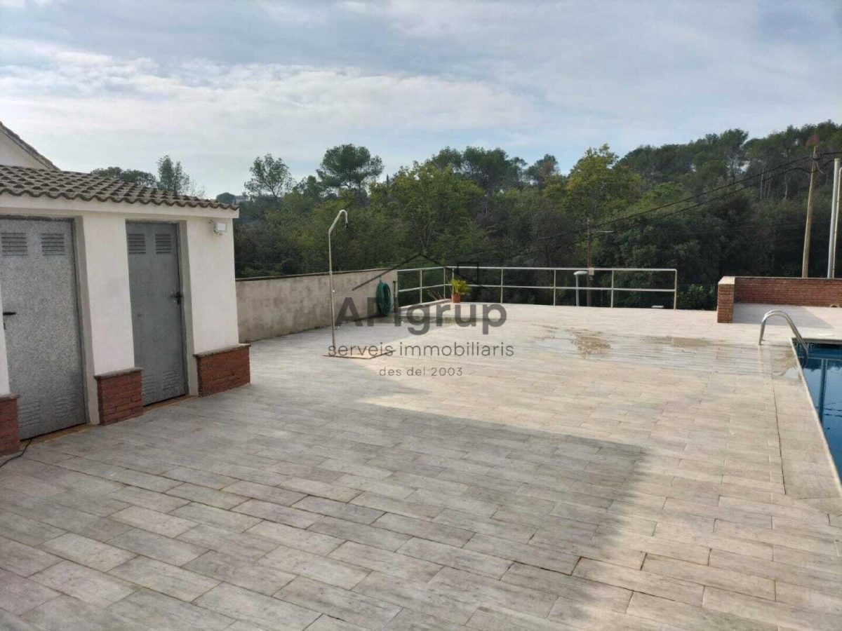Casa con Piscina — Foto 23