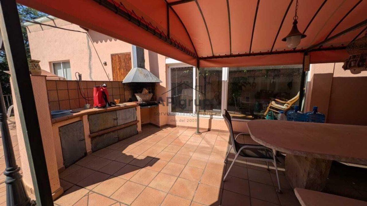 Wooden chalet en venta en tagamanent — Foto 44