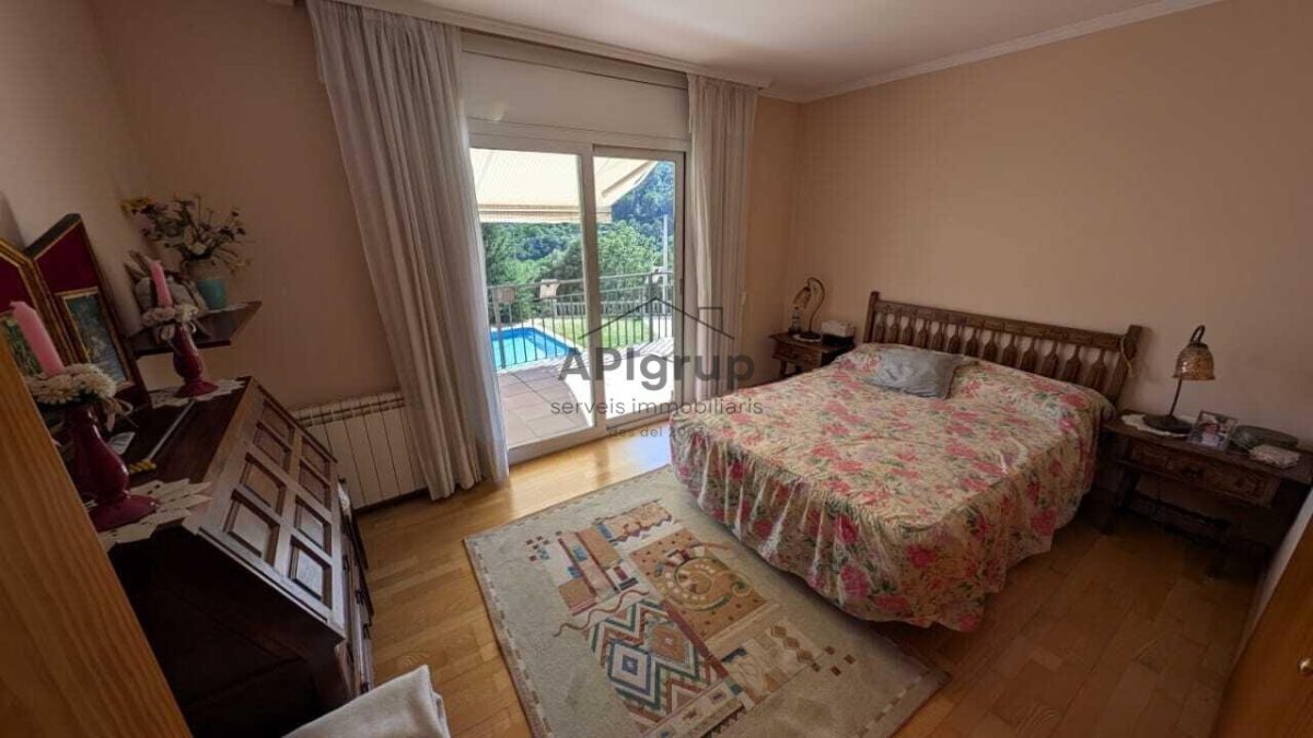 Wooden chalet en venta en tagamanent — Foto 17