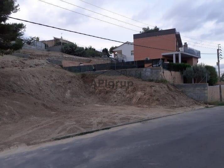 Terreno en venta en masquefa — Foto 3